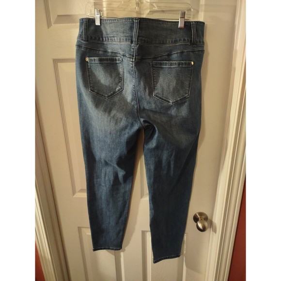 Thalia Sodi Jeans Size 18 Blue Pearl Studs - Picture 3 of 11